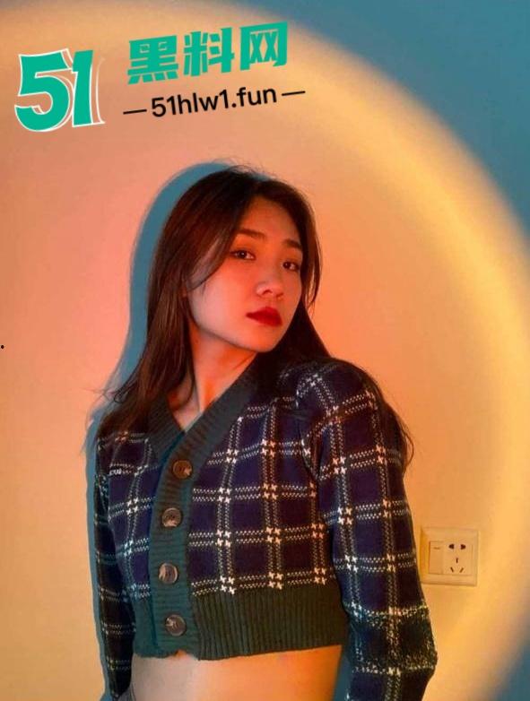 石家庄人妻偷情婚内出轨被老公发现经选择和情妇私奔,怒曝光三分钟露脸视频引发热议。 第8张 石家庄人妻偷情婚内出轨被老公发现经选择和情妇私奔,怒曝光三分钟露脸视频引发热议。 第8张