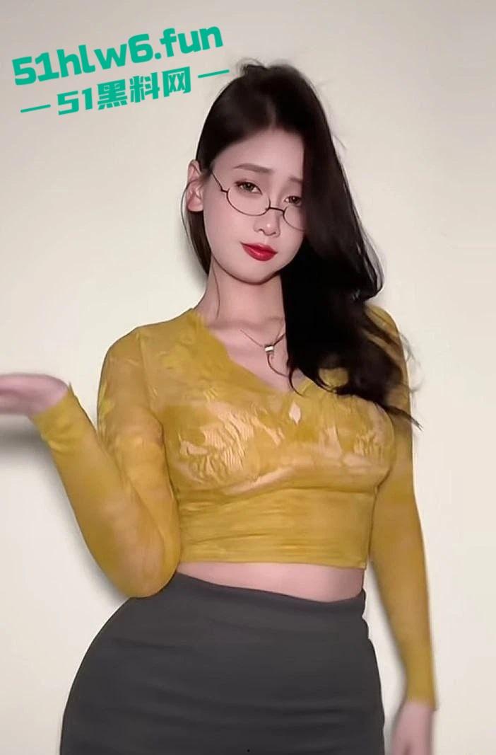 抖音三十万粉丝骚母狗，御姐主播【pop】1对1裸聊流出，私下主动骑乘淫叫声连绵不绝！  第9张