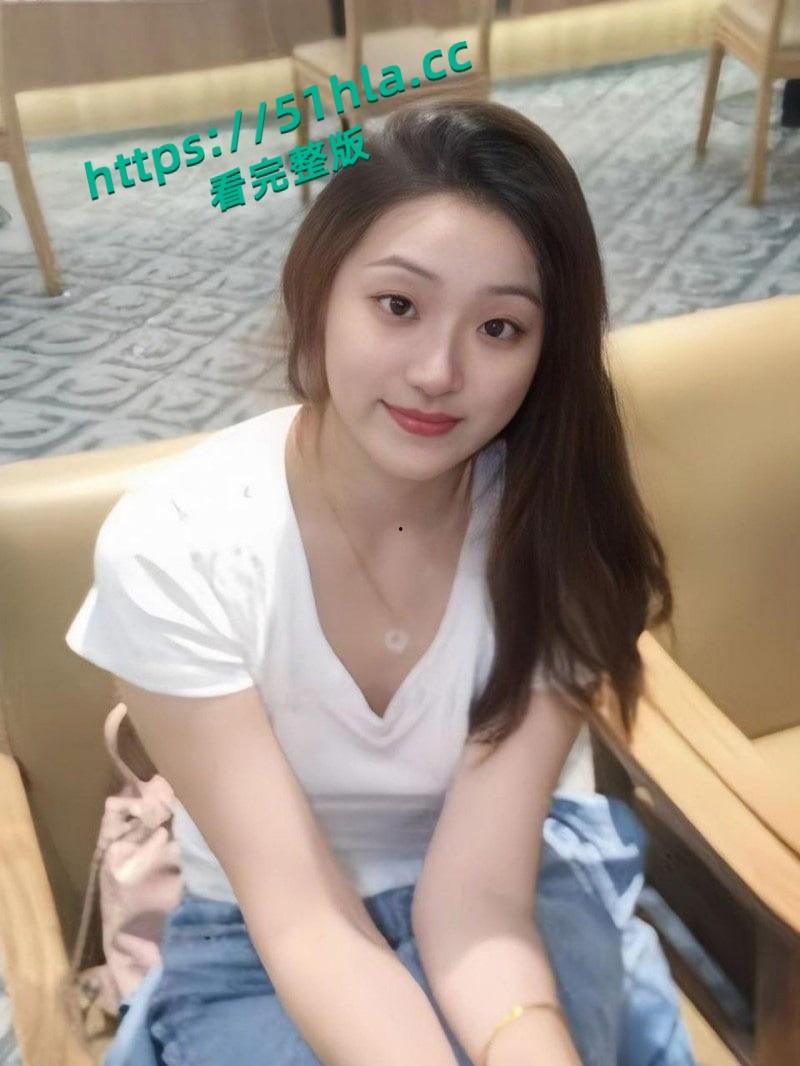 陕西西安美术学院【郑玉玲】为实现财富自由,誓要下海做网黄与男友苦练床技被曝光私拍! 第2张 陕西西安美术学院【郑玉玲】为实现财富自由,誓要下海做网黄与男友苦练床技被曝光私拍! 第2张