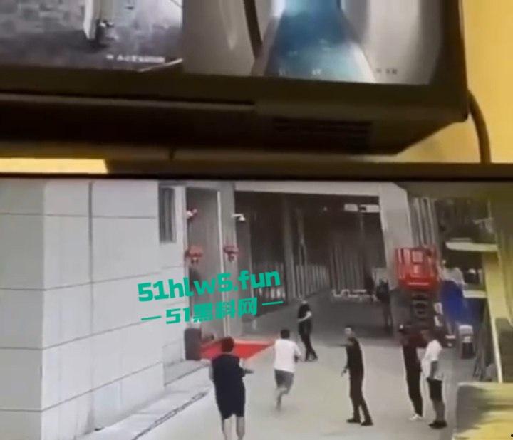 柬埔寨金边机场【AK枪击案】曝光,先手枪威胁再掏出AK扫射,持枪中国籍男子已经被逮捕。 第9张 柬埔寨金边机场【AK枪击案】曝光,先手枪威胁再掏出AK扫射,持枪中国籍男子已经被逮捕。 第9张