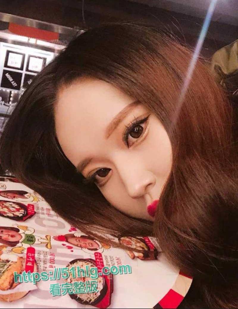 【杭州】美丽女大学生【张雅】的金主调教之路!吸精母狗口爆吞精,惨遭鞭打带狗链,榨精狂暴惨不忍睹 第3张 【杭州】美丽女大学生【张雅】的金主调教之路!吸精母狗口爆吞精,惨遭鞭打带狗链,榨精狂暴惨不忍睹 第3张