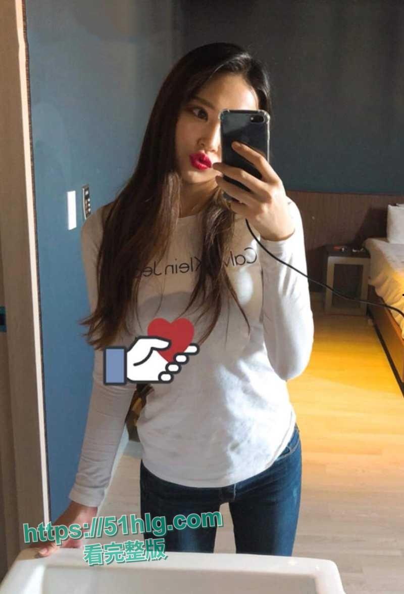 【杭州】美丽女大学生【张雅】的金主调教之路!吸精母狗口爆吞精,惨遭鞭打带狗链,榨精狂暴惨不忍睹 第4张 【杭州】美丽女大学生【张雅】的金主调教之路!吸精母狗口爆吞精,惨遭鞭打带狗链,榨精狂暴惨不忍睹 第4张