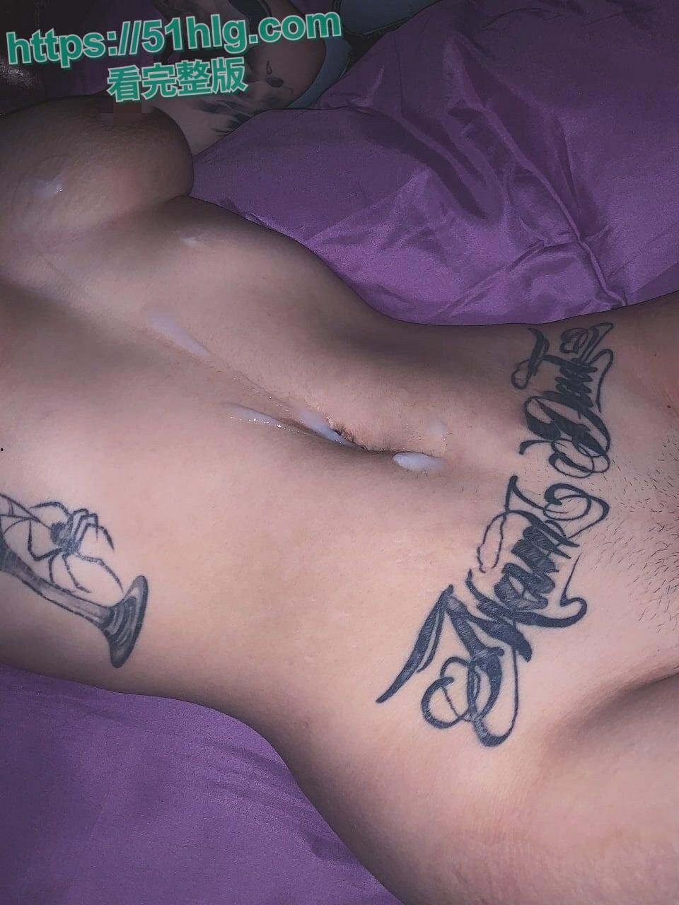 抖音网红【刺青阿诗】的绝美诱惑!巨乳翘臀征服神秘金主,姿态撩人,疯狂撞击销魂荡漾 第5张 抖音网红【刺青阿诗】的绝美诱惑!巨乳翘臀征服神秘金主,姿态撩人,疯狂撞击销魂荡漾 第5张