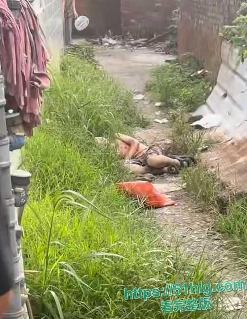 【耒阳】街头砍人案监控流出 31岁段某超疯狂砍人 被砍孩童哭喊救命 多人倒地丧命 画面恐怖血腥 胆小勿入 第1张 【耒阳】街头砍人案监控流出 31岁段某超疯狂砍人 被砍孩童哭喊救命 多人倒地丧命 画面恐怖血腥 胆小勿入 第1张