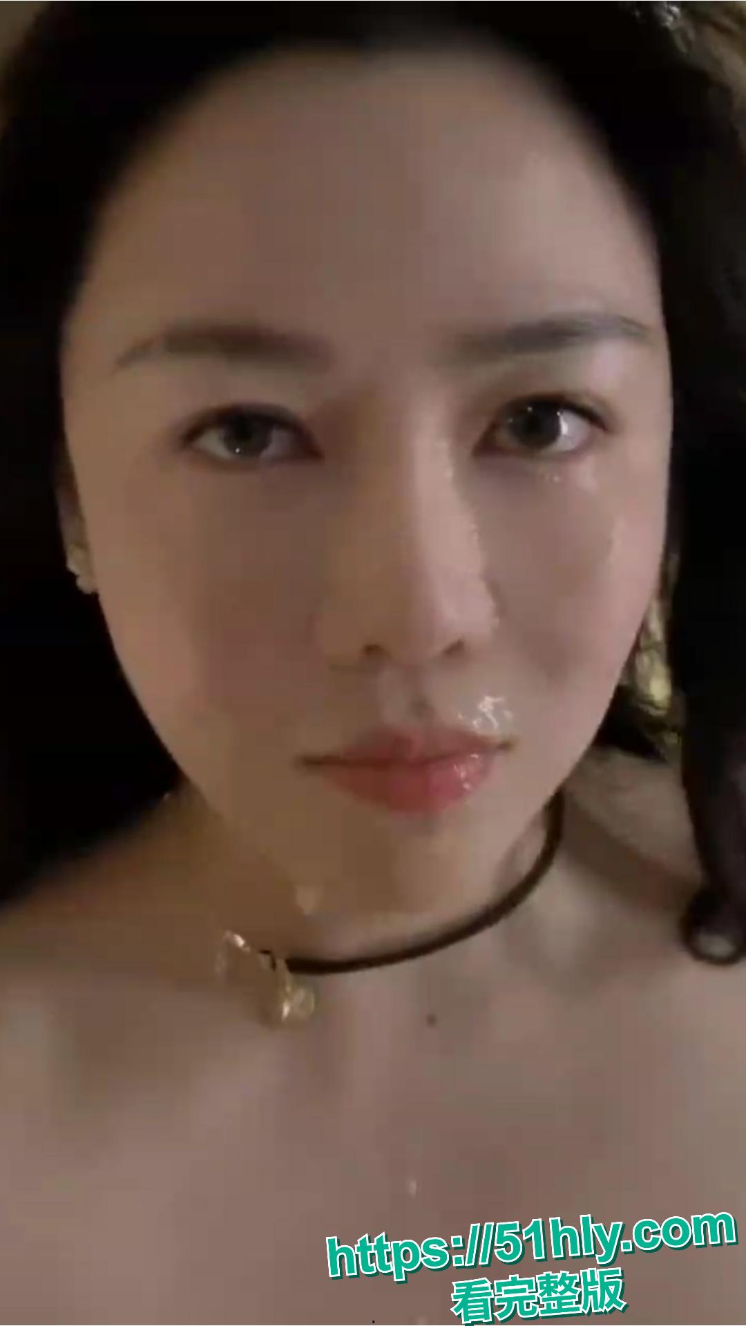 知名企业家主讲人 黄怡然 第二弹!十年抖音无人知 一朝颜射全网晓 洗脸 晨练 吃鸡三部曲合集! 第7张 知名企业家主讲人 黄怡然 第二弹!十年抖音无人知 一朝颜射全网晓 洗脸 晨练 吃鸡三部曲合集! 第7张