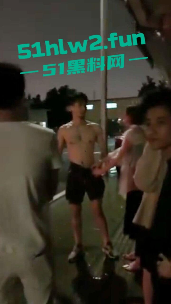 广东渣女开男友车装白富美出轨车震情人,男友用GPS找到当场抓住俩人奸情胆子是真大啊。 第9张 广东渣女开男友车装白富美出轨车震情人,男友用GPS找到当场抓住俩人奸情胆子是真大啊。 第9张