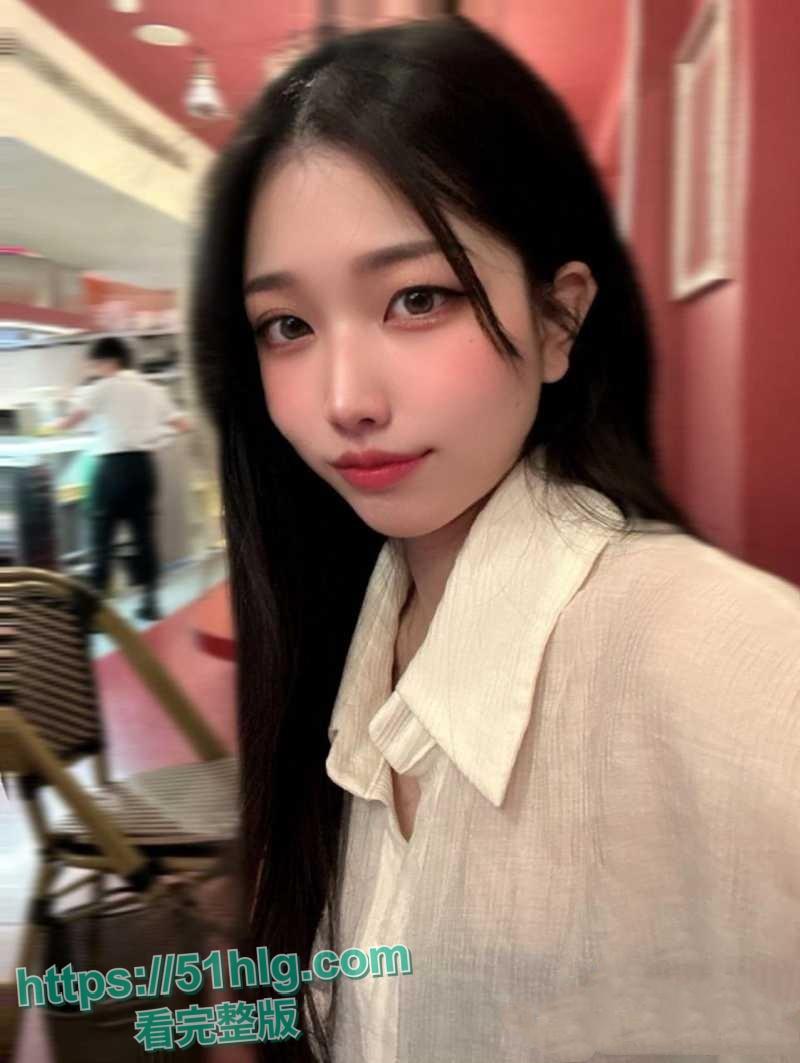 【锡林浩特市】90后巨乳骚货【王美丽】挪用公款700万，花600万与男主播约炮，骚逼身材火辣被疯狂抽插视频震惊全网  第3张