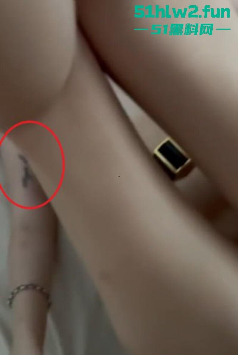 抖音清纯巨乳网红【39】私下泰国当性爱伴游被粉丝认出,揉奶抠穴无套爆性爱视频曝光。 第7张 抖音清纯巨乳网红【39】私下泰国当性爱伴游被粉丝认出,揉奶抠穴无套爆性爱视频曝光。 第7张