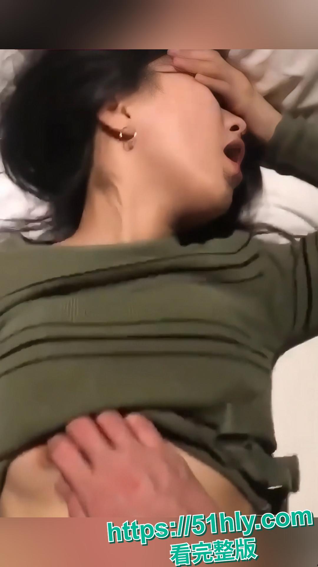 王思聪前女友 慎婕 分手大瓜 被前任树一怒斥出轨闺蜜前男友 其约炮嫖娼身染性病 不雅视频流出！  第15张