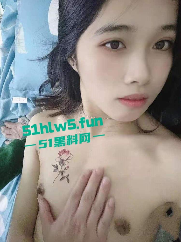 温州万达商城服装店导购【杨珍玥】背着男友约炮客人，竟然被渣男曝光这身材还真是诱人啊。  第3张