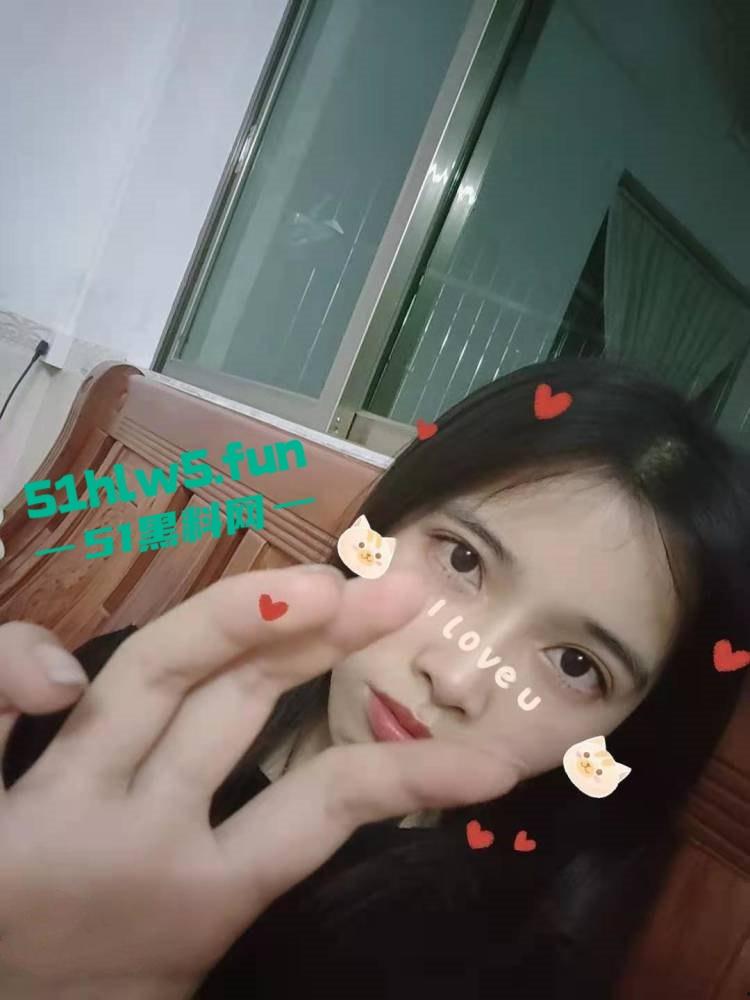 温州万达商城服装店导购【杨珍玥】背着男友约炮客人，竟然被渣男曝光这身材还真是诱人啊。  第4张