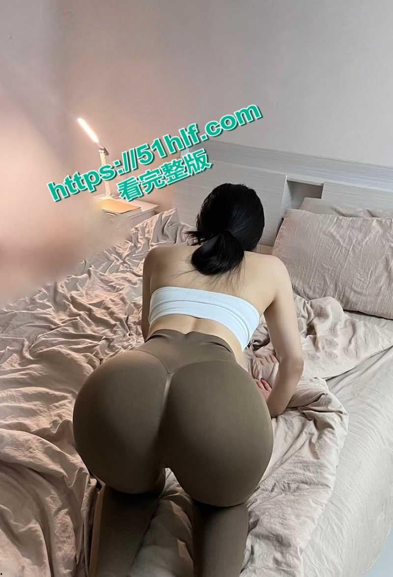 河南开封健身美女【来一份鲍汁】不雅视频被曝,性感公务员竟在外网当网黄,玩自慰直播喷尿超劲爆! 第6张 河南开封健身美女【来一份鲍汁】不雅视频被曝,性感公务员竟在外网当网黄,玩自慰直播喷尿超劲爆! 第6张