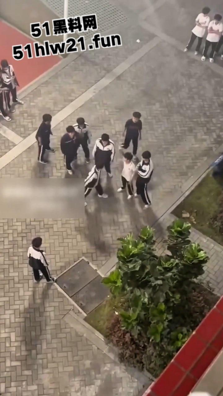 小电影情节照进现实,高中生把同学母亲给操怀孕,儿子知道后直接在学校打起来了! 第3张 小电影情节照进现实,高中生把同学母亲给操怀孕,儿子知道后直接在学校打起来了! 第3张