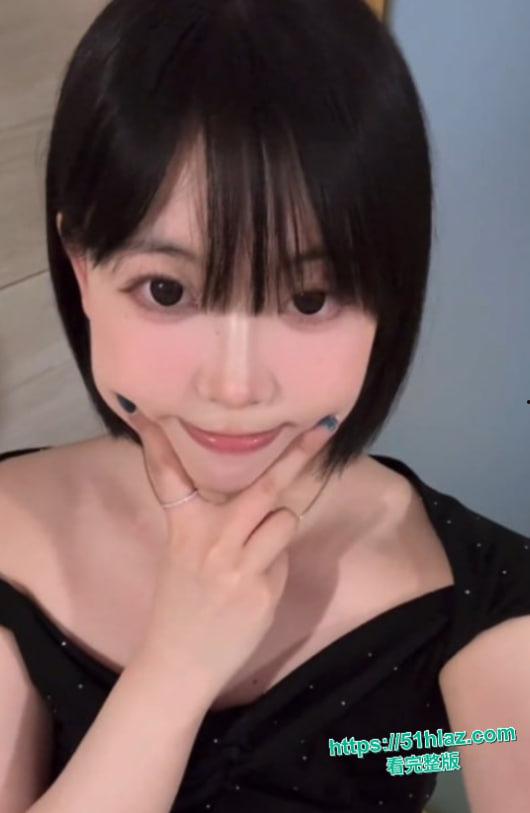 湖南大学陈凡雨厕所露出play 深喉口交男友直接无套后入射到子宫 妹子高潮尖叫回荡厕所 第5张 湖南大学陈凡雨厕所露出play 深喉口交男友直接无套后入射到子宫 妹子高潮尖叫回荡厕所 第5张