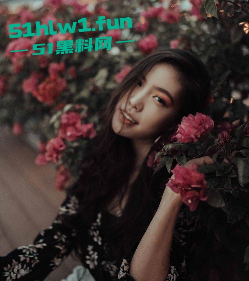 新加坡极品母狗【李玲玉】御姐外表反差骚逼,身材高挑翘臀大奶,修长美腿性感诱人,被主人居家调教爆操视频流出。 第9张 新加坡极品母狗【李玲玉】御姐外表反差骚逼,身材高挑翘臀大奶,修长美腿性感诱人,被主人居家调教爆操视频流出。 第9张