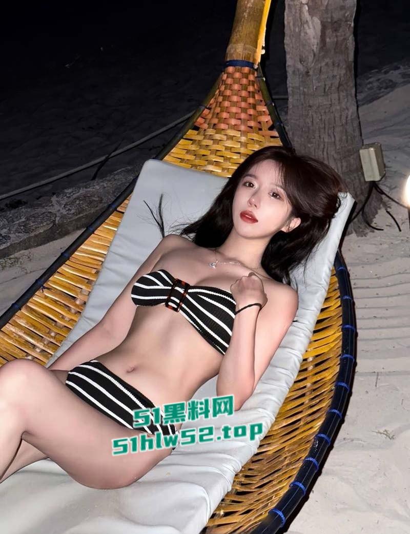 全网热搜,抖音千万网红【呆妹儿小霸王】首秀日塌房,前男友独家投稿爆料开房洗澡,三点全漏露脸实锤太TM炸裂了! 第16张 全网热搜,抖音千万网红【呆妹儿小霸王】首秀日塌房,前男友独家投稿爆料开房洗澡,三点全漏露脸实锤太TM炸裂了! 第16张