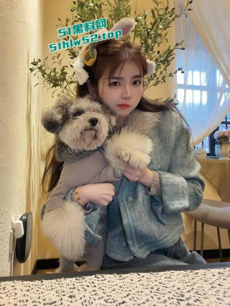 天津滨海职业学院【焦欢】脚踏两船私生活混乱，背着男友出轨招生办老师被，私密写真与做爱视频曝光泄愤！  第4张