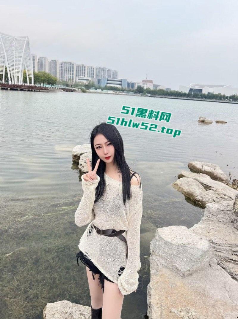 山东菏泽30岁少妇【刘宵雪】离婚后自甘堕落沦为骚鸡,出租屋惨遭金主束缚调教! 第2张 山东菏泽30岁少妇【刘宵雪】离婚后自甘堕落沦为骚鸡,出租屋惨遭金主束缚调教! 第2张