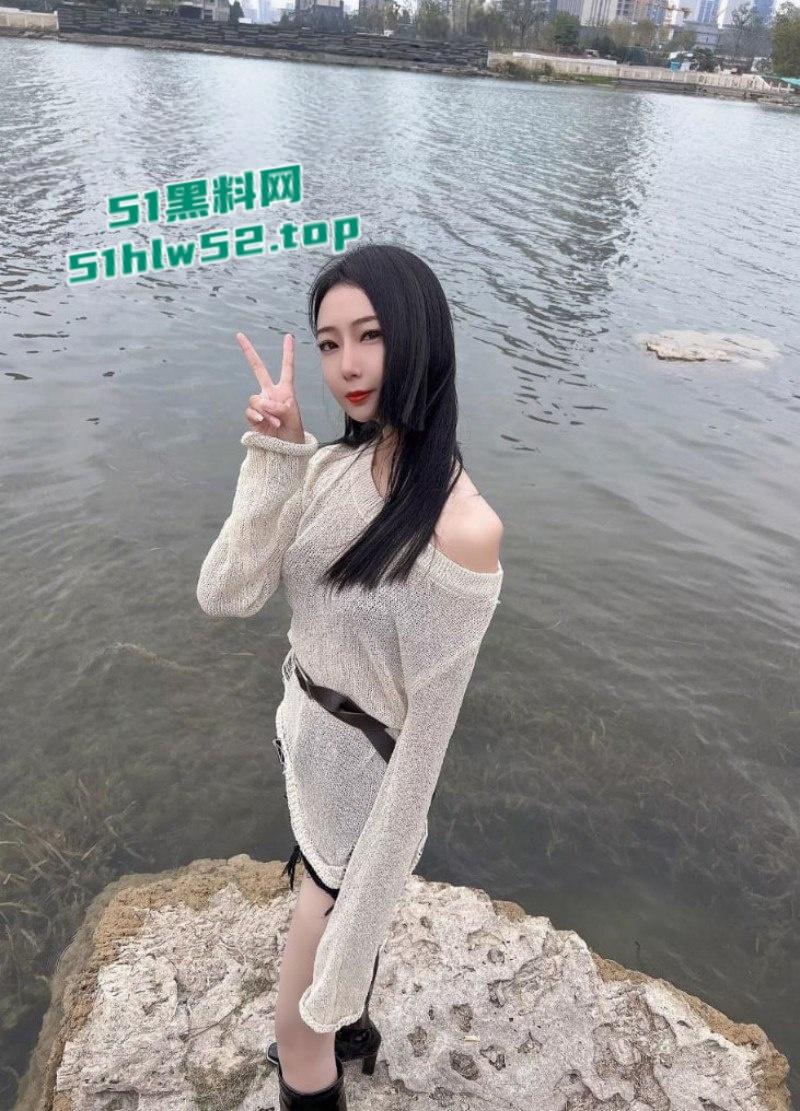 山东菏泽30岁少妇【刘宵雪】离婚后自甘堕落沦为骚鸡,出租屋惨遭金主束缚调教! 第3张 山东菏泽30岁少妇【刘宵雪】离婚后自甘堕落沦为骚鸡,出租屋惨遭金主束缚调教! 第3张