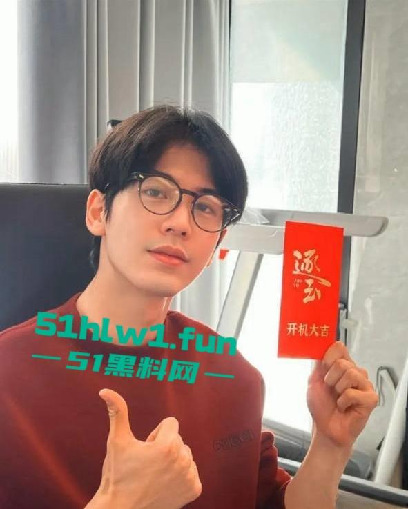 横店【玺尚酒店】逐玉剧组大瓜!三名武行轮奸一名女化妆师本来是4P淫乱闹大了变轮奸。 第19张 横店【玺尚酒店】逐玉剧组大瓜!三名武行轮奸一名女化妆师本来是4P淫乱闹大了变轮奸。 第19张