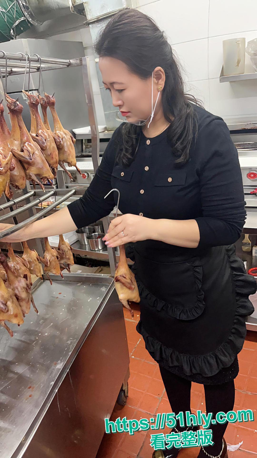 万历烧鸽子鹌鹑窗户边上演活春宫 十年烧烤无人知 窗边一站万人晓! 第5张 万历烧鸽子鹌鹑窗户边上演活春宫 十年烧烤无人知 窗边一站万人晓! 第5张