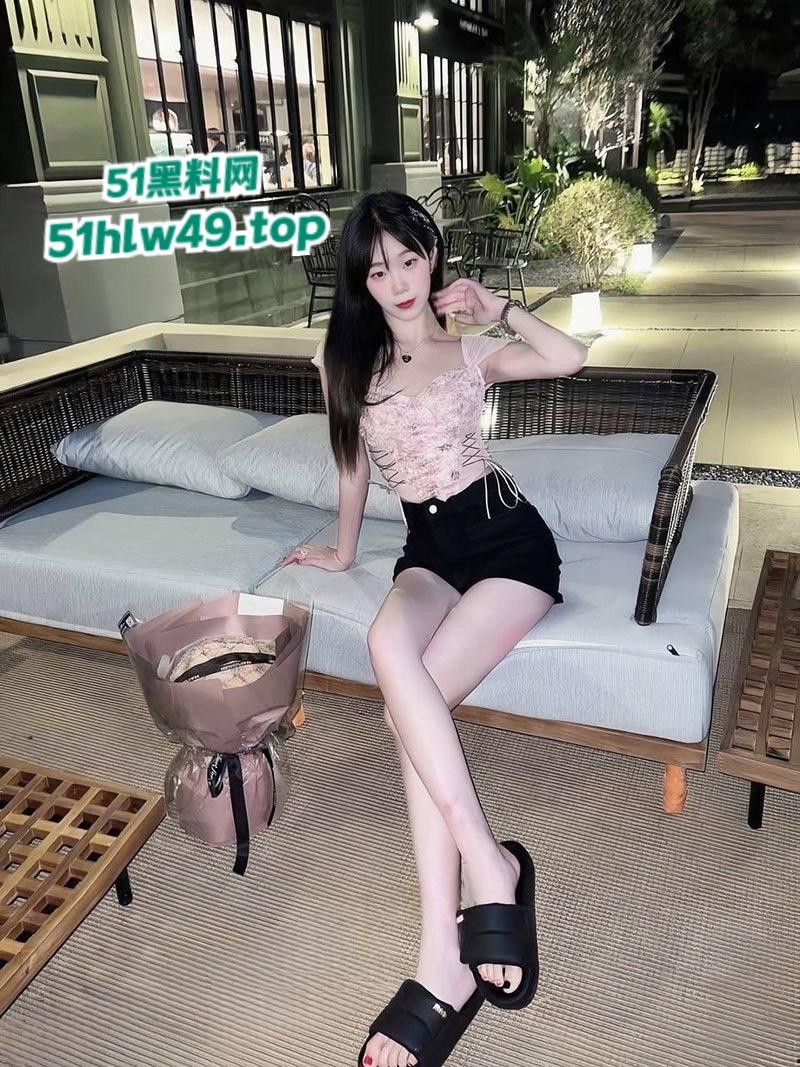 医科大学研究生【宦雅昕】继裸照风波后大尺度私照又被曝出,黑丝美腿被调教,酒店里被猛操到高潮喷水。 第9张 医科大学研究生【宦雅昕】继裸照风波后大尺度私照又被曝出,黑丝美腿被调教,酒店里被猛操到高潮喷水。 第9张