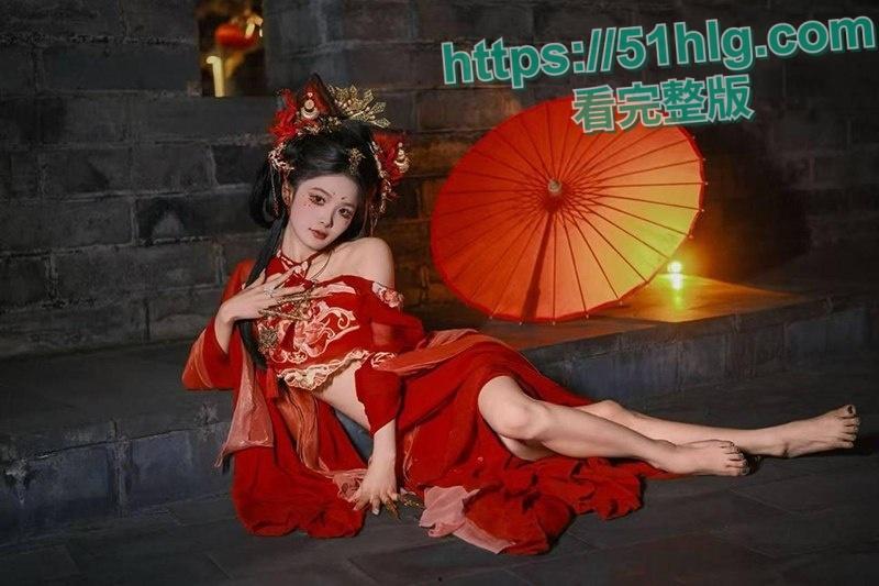 【湖南】18岁高颜值嫩妹【徐七七】被金主包养视频流出 人瘦奶大 粉红嫩穴 主动骑乘金主大屌 无套内射 激情四射  第3张