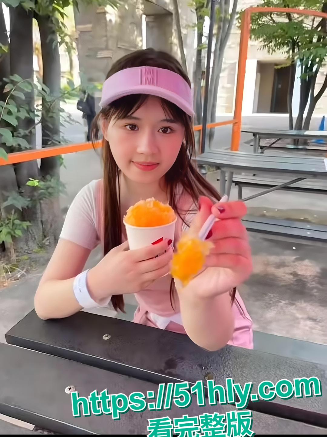 抖音400 万粉网红树莓人设崩碎!弃养 5 宠 + 未成年出轨,甜美面具下全是算计 第6张 抖音400 万粉网红树莓人设崩碎!弃养 5 宠 + 未成年出轨,甜美面具下全是算计 第6张