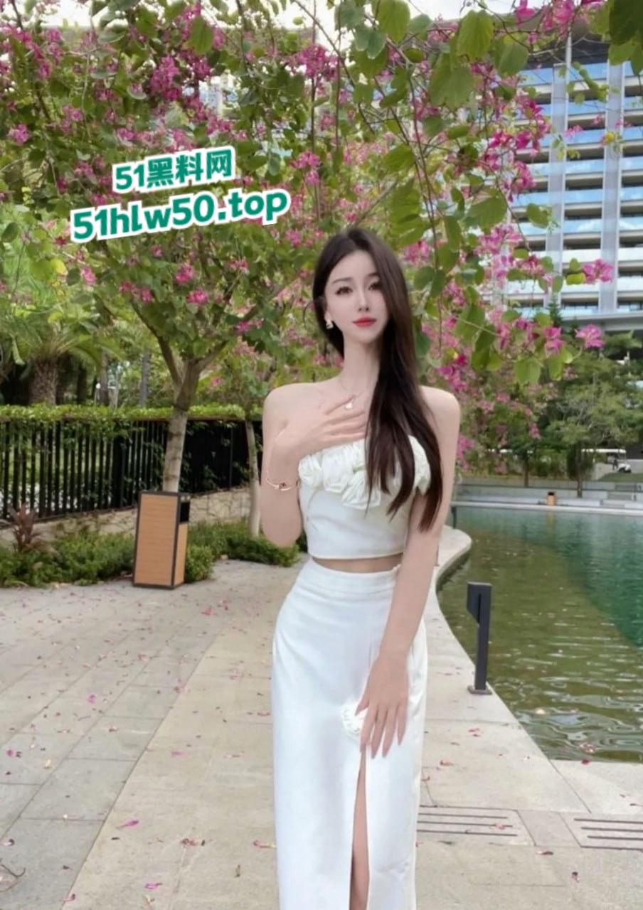 抖音网红主播【恩恩恩宝】为了礼物自拍做爱露点视频被爆流出，第一视角就带你体验一下金主的快乐！  第5张