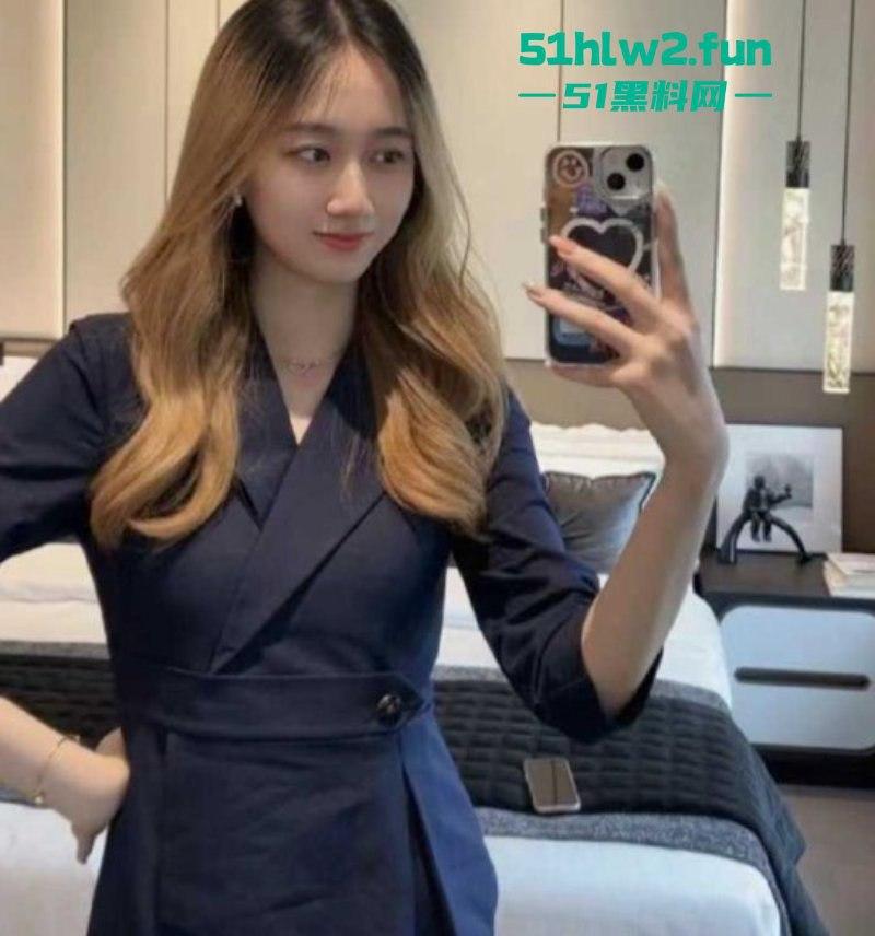 超越翰林府,广东佛山顺德悦府女销售【程圆】制服加黑丝,就在样板间让老板内射。 第5张 超越翰林府,广东佛山顺德悦府女销售【程圆】制服加黑丝,就在样板间让老板内射。 第5张