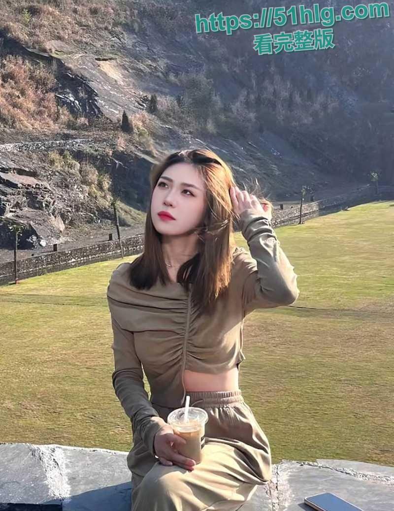 【天津】女总监【催丽丽】陪老板出差醉酒被性侵视频流出 主动配合被操被判工伤引发热议  表情沉醉 淫叫勾人 第1张