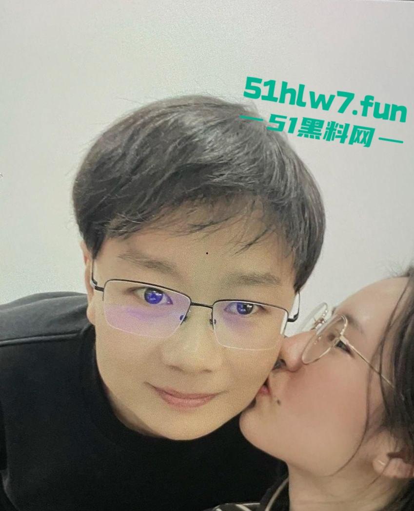 独家曝光!区财政科员【赵林】爬上财政局副科长【王梦娜】的床,遭妻子曝光不雅视频! 第1张 独家曝光!区财政科员【赵林】爬上财政局副科长【王梦娜】的床,遭妻子曝光不雅视频! 第1张