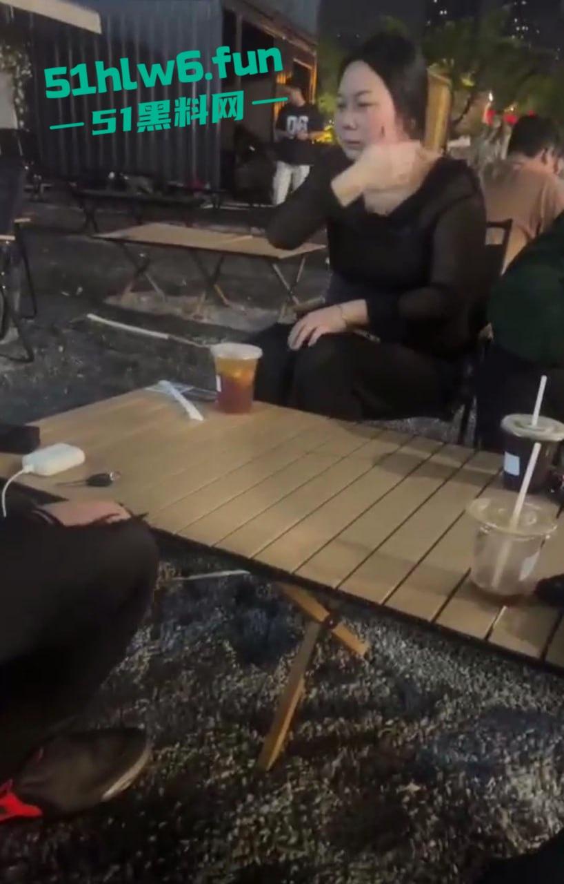 独家曝光!广东小伙约炮遇照骗 网上清纯萌妹线下粗腰胖腿 实在吃不下连夜哄走! 第2张 独家曝光!广东小伙约炮遇照骗 网上清纯萌妹线下粗腰胖腿 实在吃不下连夜哄走! 第2张