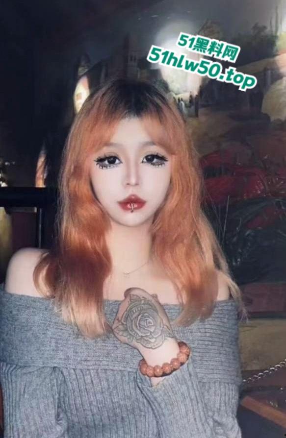 南京赛博酒吧美女营销【边晨】为业绩接单送炮视频爆出,颜值和身材都很极品玩起来肯定带劲! 第4张 南京赛博酒吧美女营销【边晨】为业绩接单送炮视频爆出,颜值和身材都很极品玩起来肯定带劲! 第4张