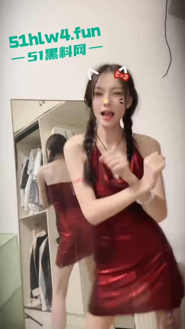 河南周口骚逼【毛亚云】颜值身材都在线的性感美女,借裸贷欠钱不还被金主曝光自慰视频。 第2张 河南周口骚逼【毛亚云】颜值身材都在线的性感美女,借裸贷欠钱不还被金主曝光自慰视频。 第2张