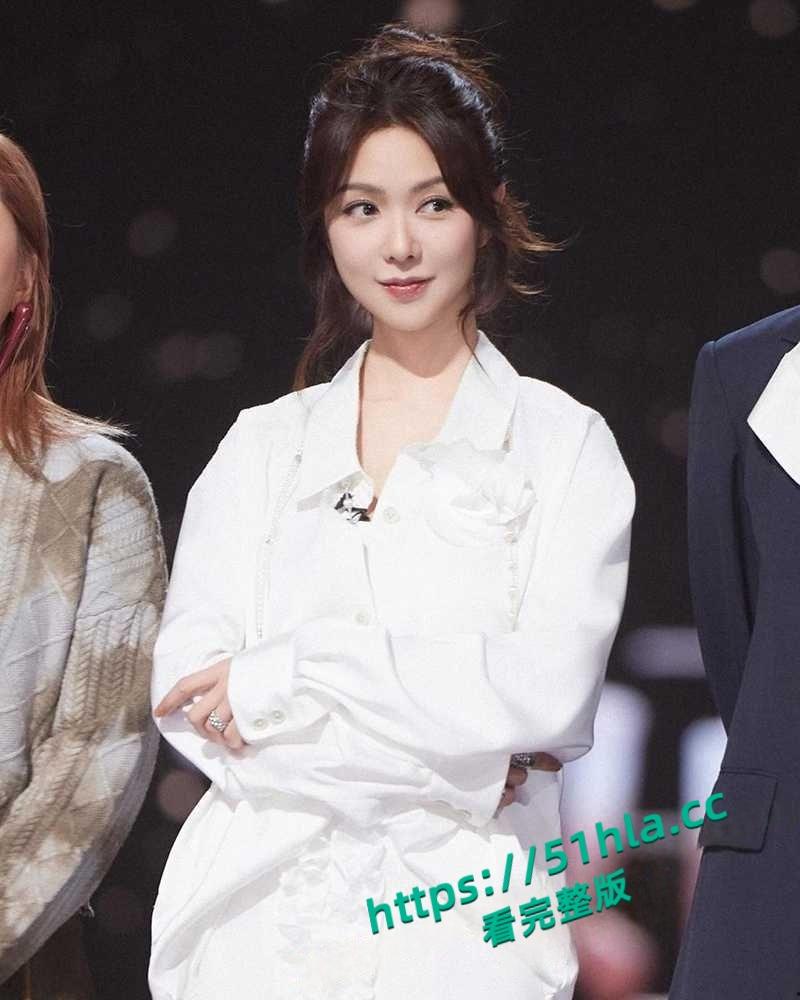 香港最后一个少女【薛凯琪】富豪黑人男友同居3年多次出入酒店,性爱视频大曝光,兔子警官激战黑屌炸翻全网! 第6张 香港最后一个少女【薛凯琪】富豪黑人男友同居3年多次出入酒店,性爱视频大曝光,兔子警官激战黑屌炸翻全网! 第6张