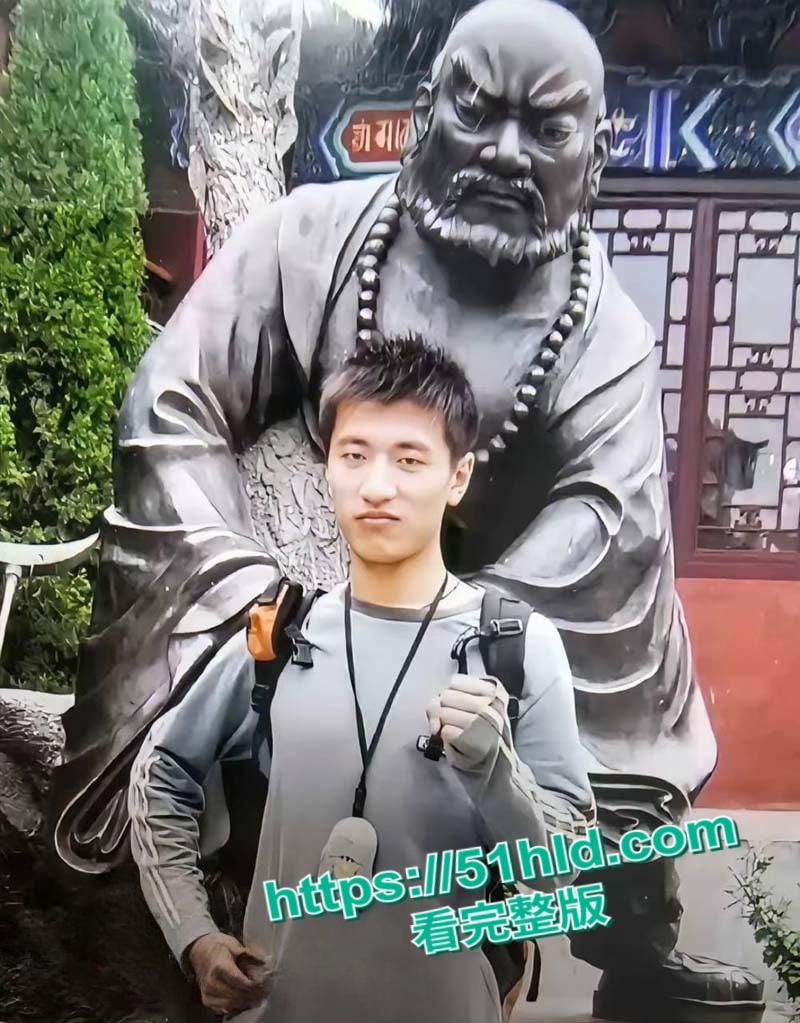 著名考研导师【张雪峰】出轨苏州小女友,送百万分手费赠190万豪车,女方自曝被包养真相,性爱视频全网广流传! 第17张 著名考研导师【张雪峰】出轨苏州小女友,送百万分手费赠190万豪车,女方自曝被包养真相,性爱视频全网广流传! 第17张