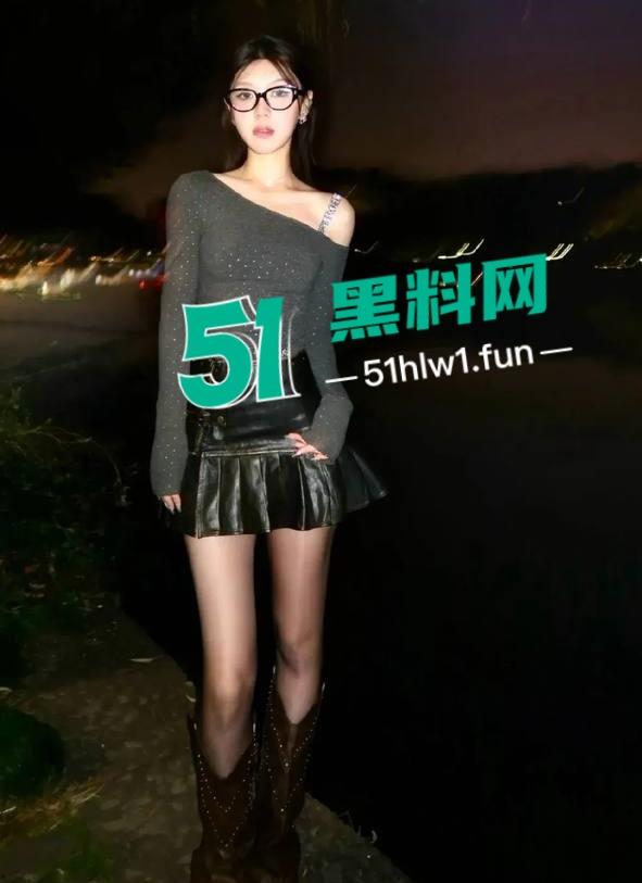 广西籍CBA球员【张兴亮】被禁赛，把女友装行李箱带进宿舍通宵学习，真是爱学习的好孩子。  第6张