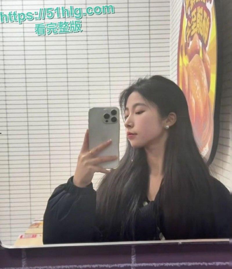 【长沙】医科大学大四学姐【徐雯雯】与男友分手被曝!极品身材人间尤物,嘴叼内裤淫骚自慰,娇喘呻吟无比诱人 第1张 【长沙】医科大学大四学姐【徐雯雯】与男友分手被曝!极品身材人间尤物,嘴叼内裤淫骚自慰,娇喘呻吟无比诱人 第1张