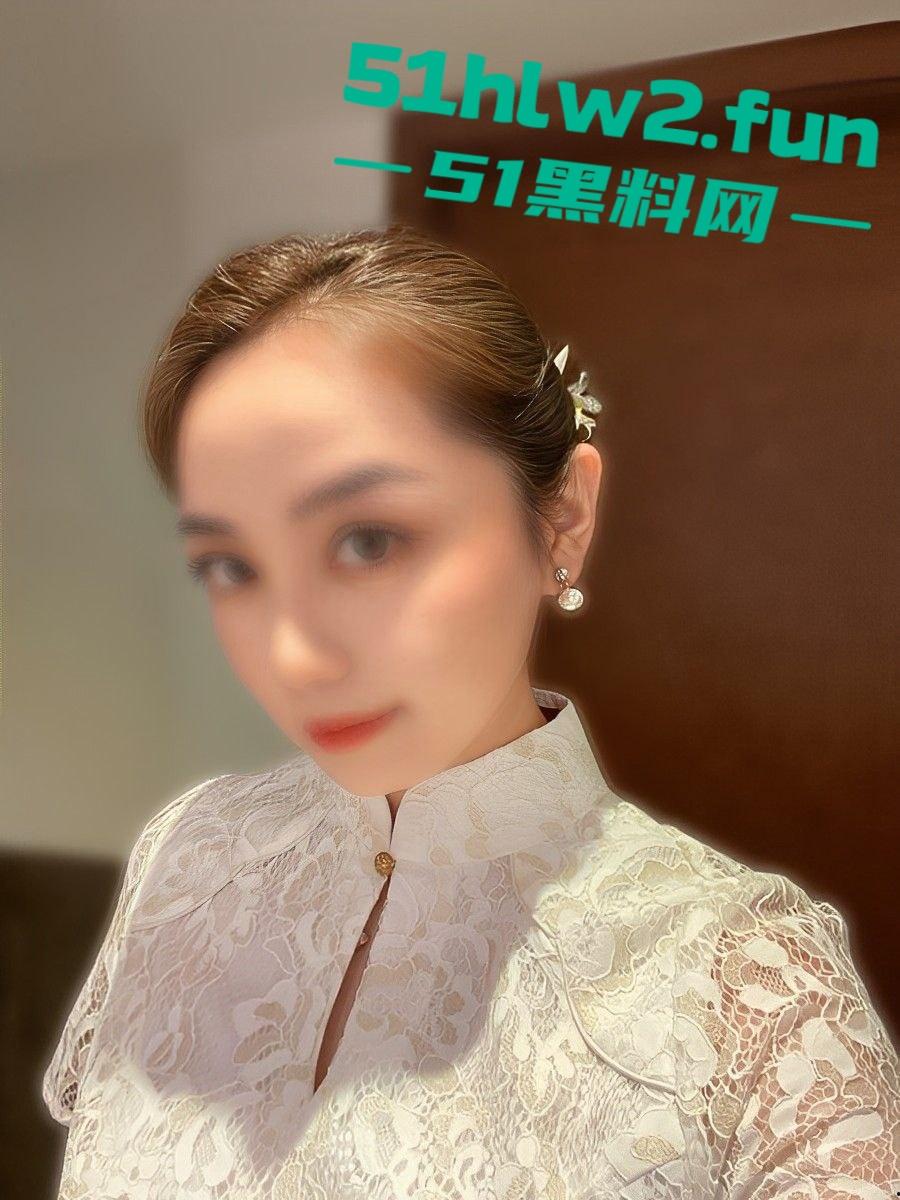 爱情有没有所谓的忠诚,只能看母狗是否经得住诱惑,完美调教的前妻出轨被老公怒曝母狗的调教历程。 第1张 爱情有没有所谓的忠诚,只能看母狗是否经得住诱惑,完美调教的前妻出轨被老公怒曝母狗的调教历程。 第1张