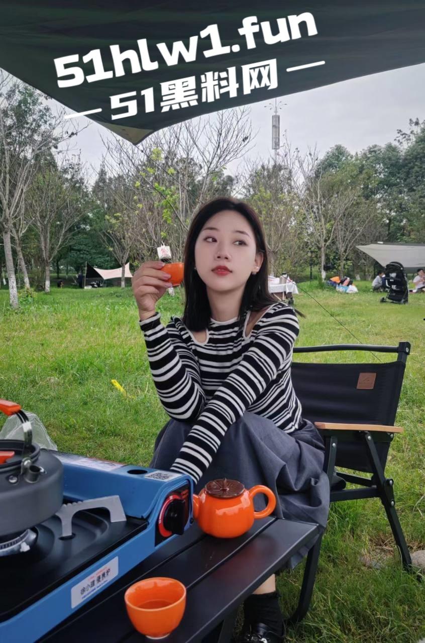 山东师范学院陈雪莹,刚上大一的极品学生妹,颜值高模特身材,修长美腿超诱人,被金主酒店调教激情爆操! 第4张 山东师范学院陈雪莹,刚上大一的极品学生妹,颜值高模特身材,修长美腿超诱人,被金主酒店调教激情爆操! 第4张