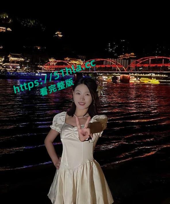 抖音网红黑马情侣,女主人设崩塌樱子被曝劈腿摄影师,男友自曝女友出轨的整个过程! 第7张 抖音网红黑马情侣,女主人设崩塌樱子被曝劈腿摄影师,男友自曝女友出轨的整个过程! 第7张