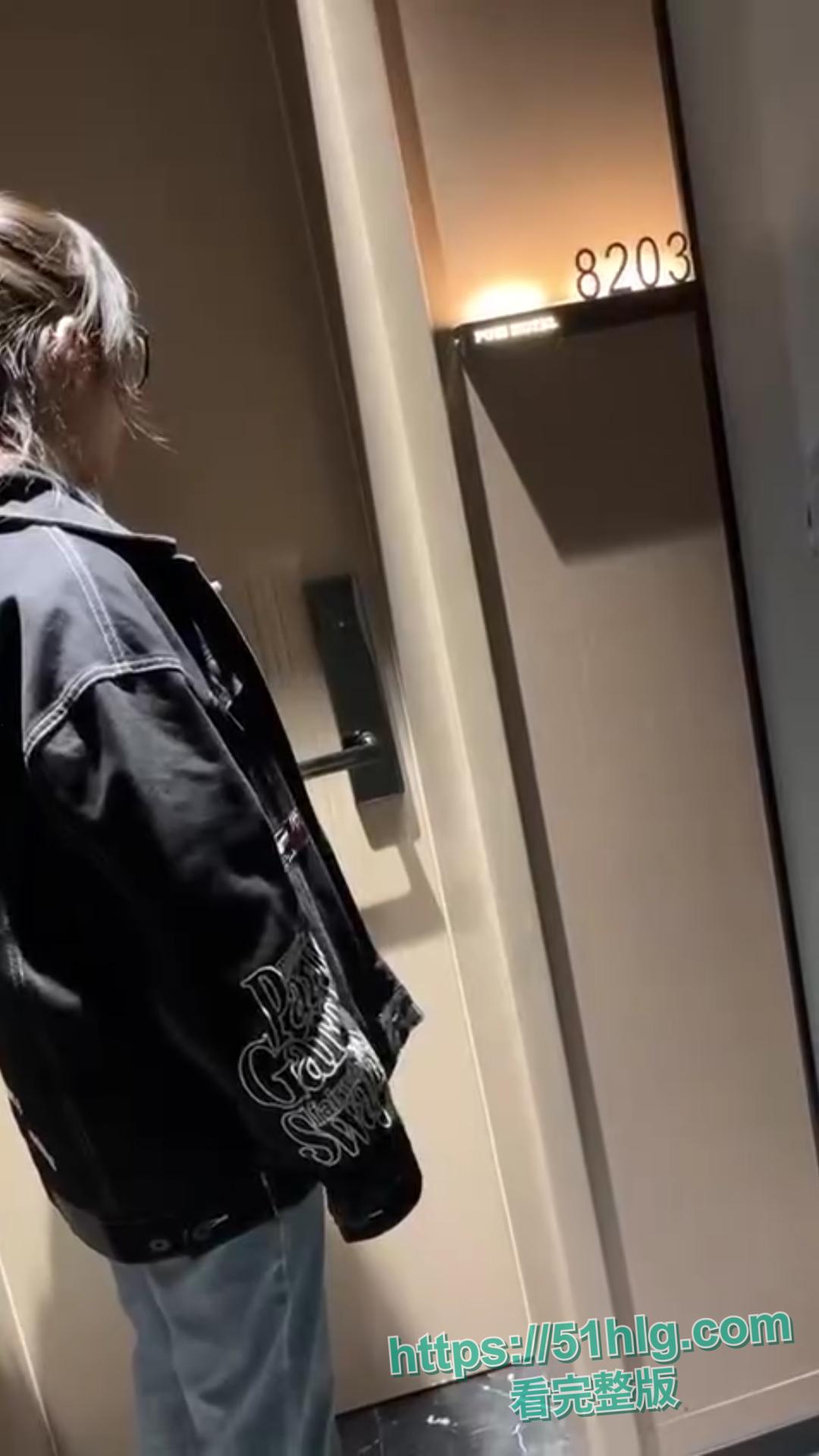 【山东潍坊】普斯轻奢酒店“抓小三”风波!男友冒名开房,女友怒寻真相,拳打脚踢十分精彩! 第1张 【山东潍坊】普斯轻奢酒店“抓小三”风波!男友冒名开房,女友怒寻真相,拳打脚踢十分精彩! 第1张