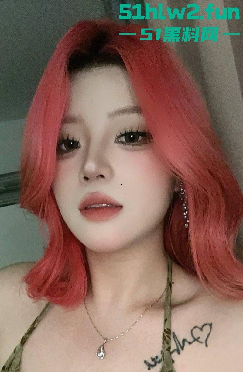 抖音高颜值少女【小律鸡爪大王ovo】游戏陪玩变陪裸聊只要钱到位，没有什么是不可能的。  第8张