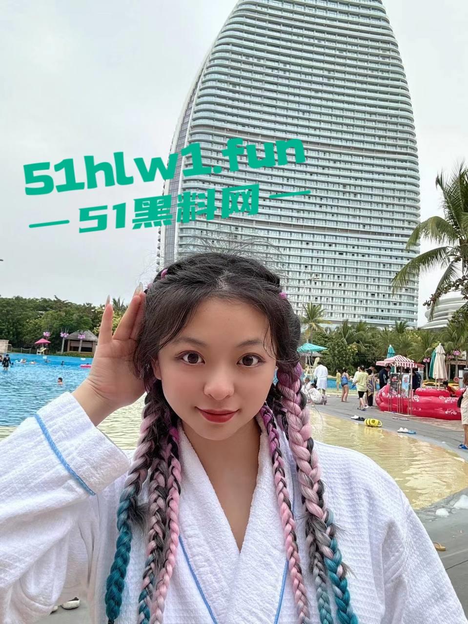 绿帽男分享骚女友，高颜值大奶骚母狗，穿诱人黑丝激情吃鸡，渴望和女友一起伺候绿主，有人想加入么？  第6张