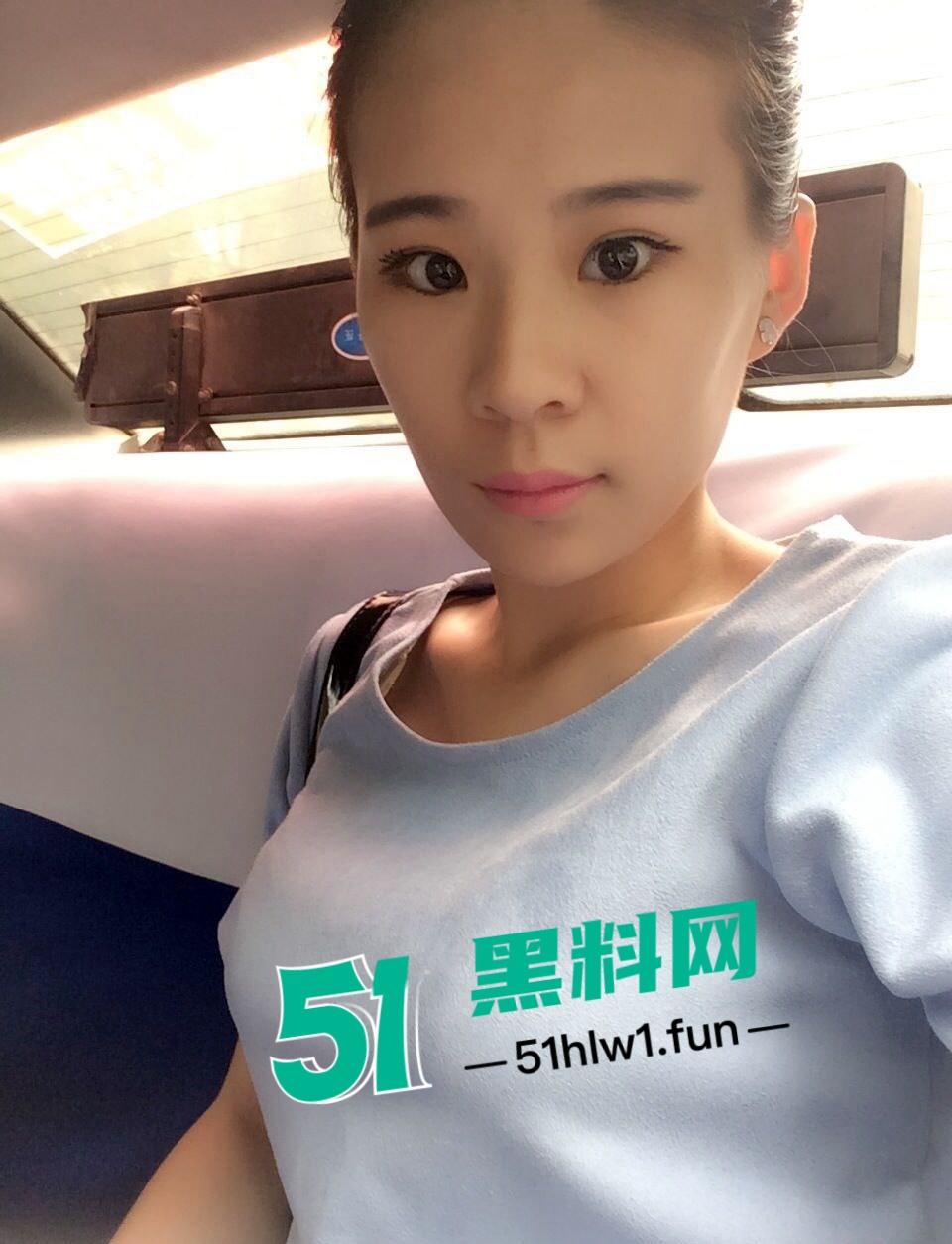 河北涵众高铁培训中心的女导师，平时教导学生高铁礼仪私下却是纯欲母狗，床照私密视频曝光。  第6张