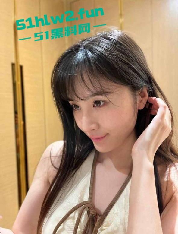 广东美女彩票店主和男友啪啪视频,平常守店孤独寂寞欲望无法发泄和男友做爱骚到不行。 第5张 广东美女彩票店主和男友啪啪视频,平常守店孤独寂寞欲望无法发泄和男友做爱骚到不行。 第5张