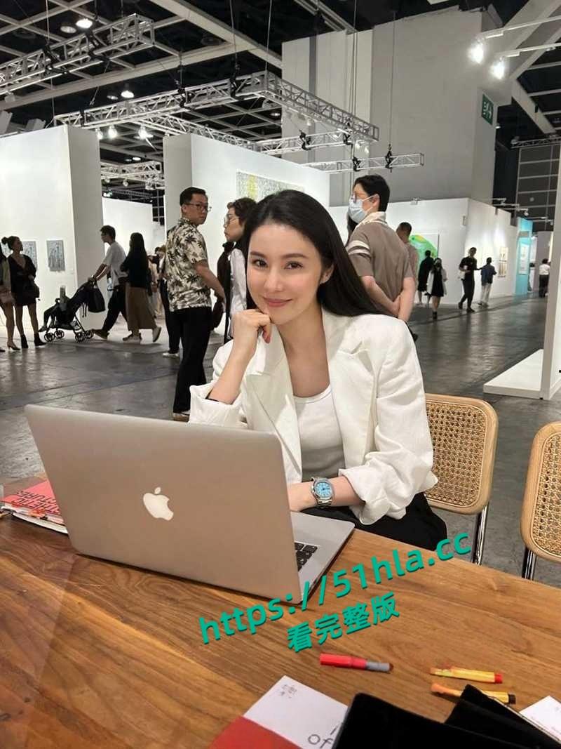 香港中文大学毕业生,现任企业经理没想到私下竟这么骚,极品尤物早期做黄播视频被曝光! 第8张 香港中文大学毕业生,现任企业经理没想到私下竟这么骚,极品尤物早期做黄播视频被曝光! 第8张