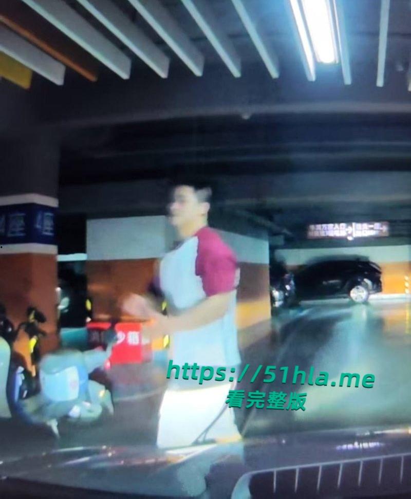 广东工行惠州分行区域经理【梁子莹】出轨健身教练私下寻欢,丈夫黄毅成抓奸并实名举报曝光全网! 第13张 广东工行惠州分行区域经理【梁子莹】出轨健身教练私下寻欢,丈夫黄毅成抓奸并实名举报曝光全网! 第13张