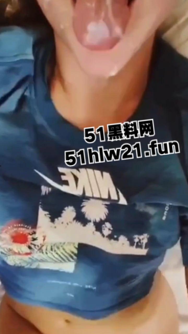 济南历下区的骚人妻【康红梅】背着老公到处偷情,带炮友婚房约炮,结果后来想从良被炮友无情曝光。 第4张 济南历下区的骚人妻【康红梅】背着老公到处偷情,带炮友婚房约炮,结果后来想从良被炮友无情曝光。 第4张